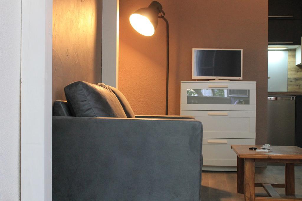 Studio Des Halles Apartment อาวีญง ภายนอก รูปภาพ